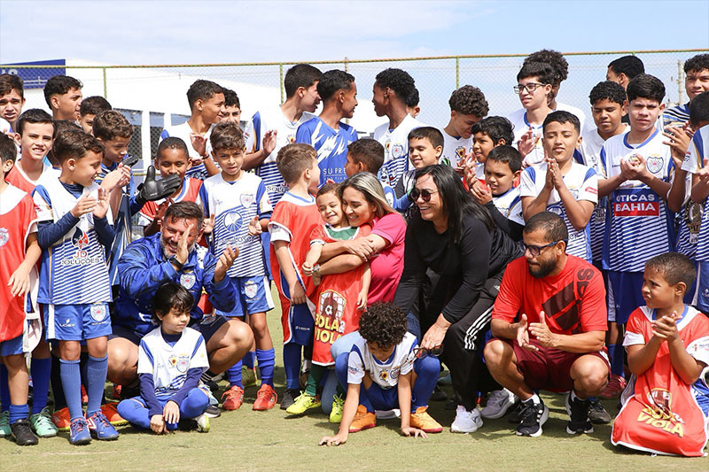 Reforma do campo sintético do Alvorada, no Gama