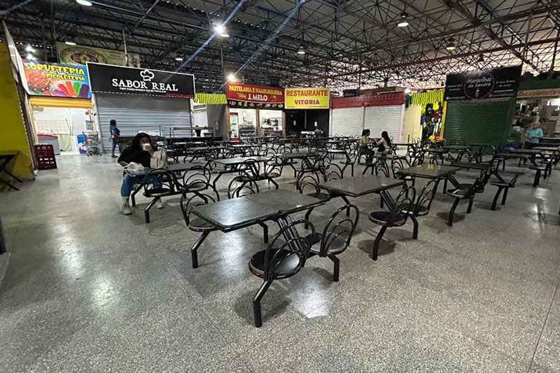 Reformas no Shopping Popular do Gama